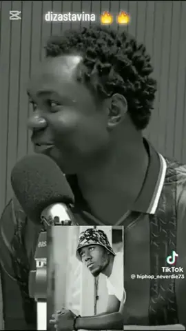 Historian ya storytelling dizasta🧠 vina kwa ufupi Au black Maradona dona Au shaban robart wa iki kizazi🙏 mkali wa kutumia kiswahili na misamiati yake yenye madini ya ubongo🧠 Jamie mzima uyu mtu amekua tishio adi wakuu wanaisi kua uyu ndio  Ai ya Hip hop east African 🌍🇰🇪🇹🇿 kwajumbe zake mzito akizitoa ktk Jamii na jamii imempokea vyema 🧠🧠🧠🙏  