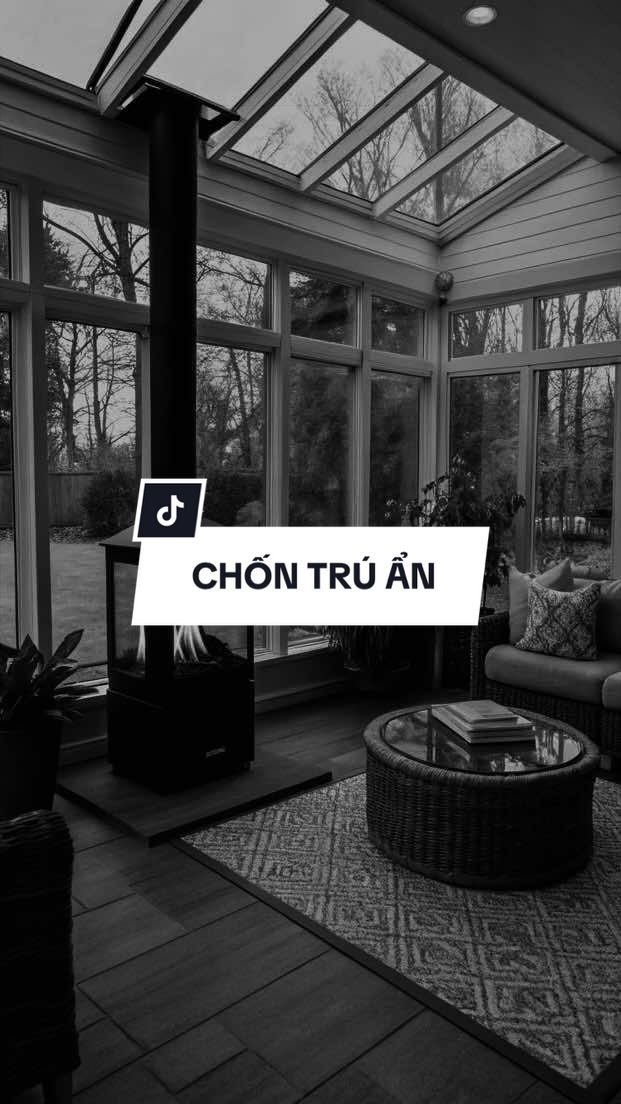 Hỏi trời cao kia nắng còn vàng mà tại sao mưa rơi bàng hoàng #chontruan #casigiaumat #wdm 