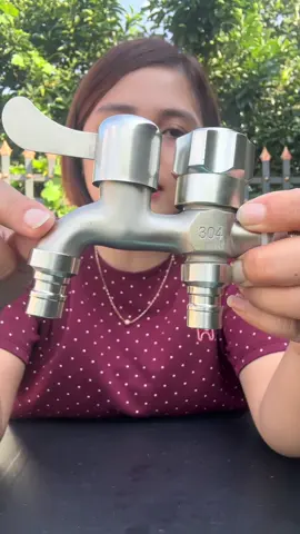 Vòi nước 2 đầu ra inox,