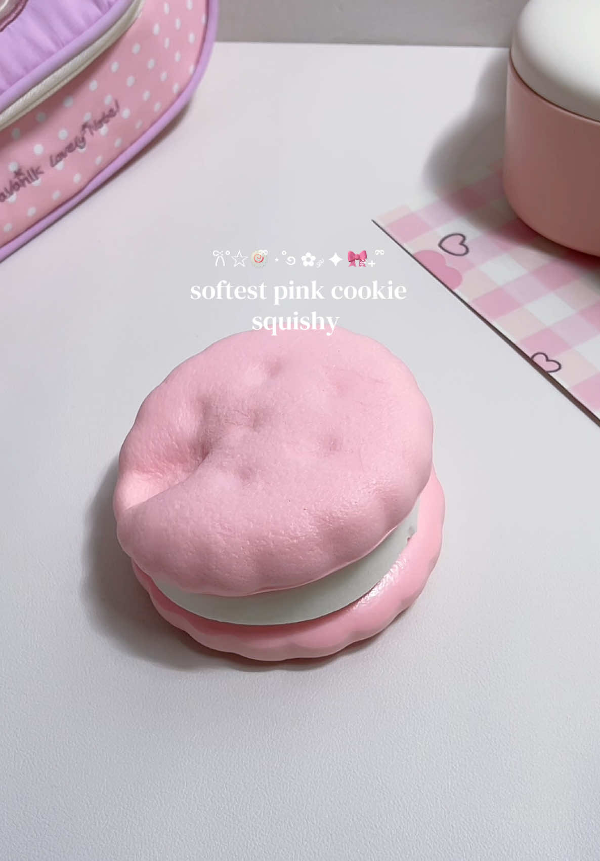 This pink sandwich cookie is way too soft and squishy 😭🎀 #cookiesquishy #pinksquishy #squishytoy #fidgettoy #satisfyingtoys 