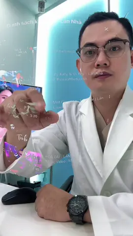 Ngày ấy, công việc anh  không thuận Những mối quan hệ dần khép  lại Cuộc sống làm anh ngạt thở  vô cùng Thì em lại chọn cách rời đi Em TỆ#hocycogivui👩🏻‍⚕️💙 #bacsinhieutoc 