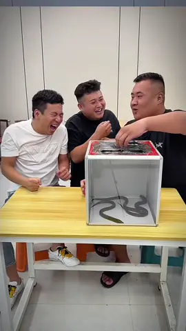😂😄😂