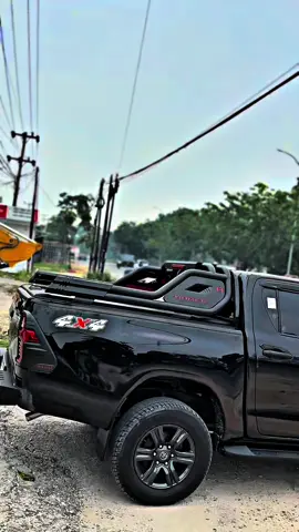TON 4x4 🚙🔥 Bikin tampilan mobil makin gagah dan siap diajak berpetualang! Upgrade tampilan, tambah percaya diri. Saatnya lengkapi mobil kamu dengan pilihan terbaik dari . #TON4x4 #AS4x4 #ASAutosport #Aksesoris4x4 #ModifikasiMobil 