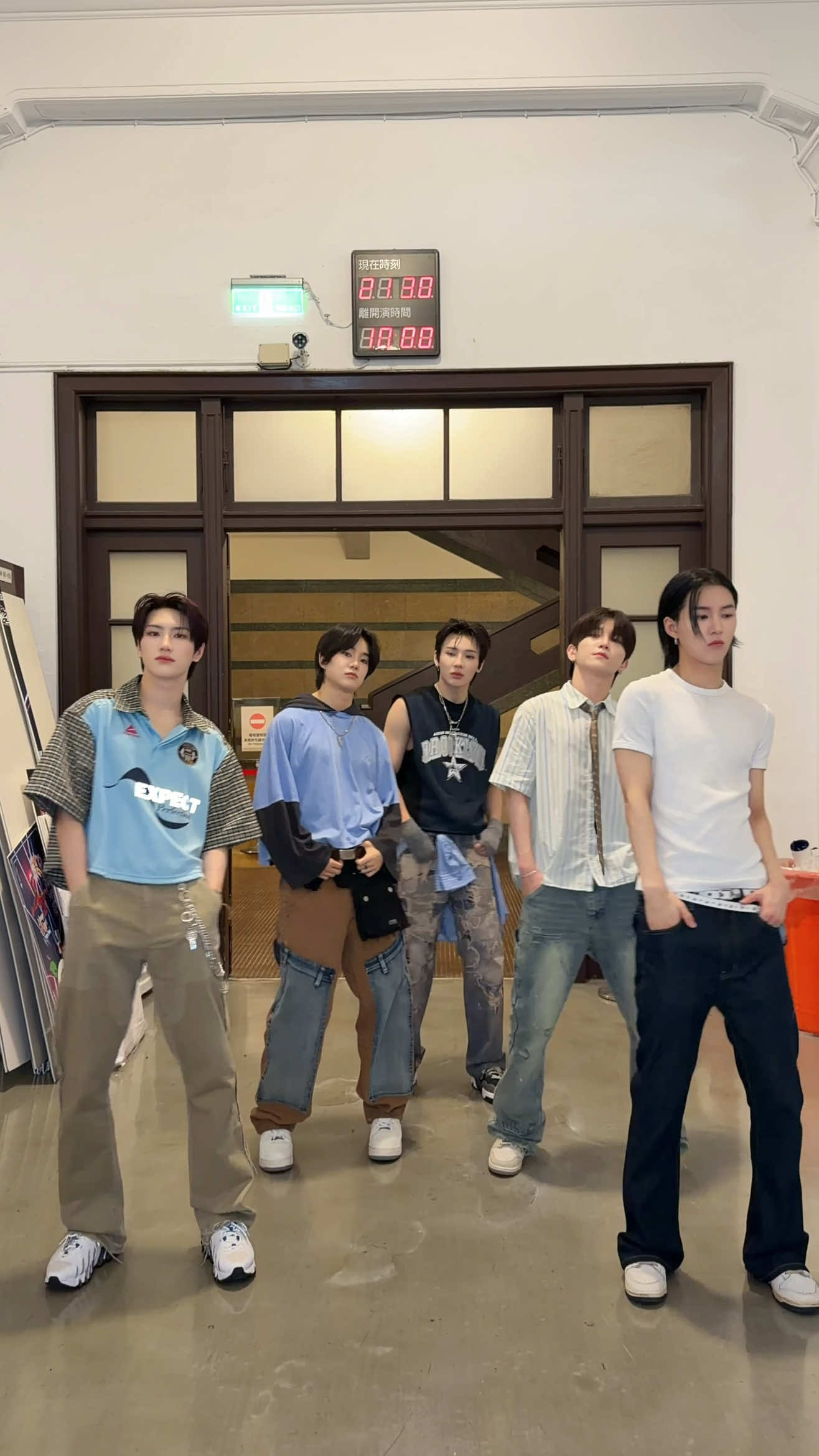 walkin’ 🚶 #TNX #티엔엑스 #PNATION #피네이션 