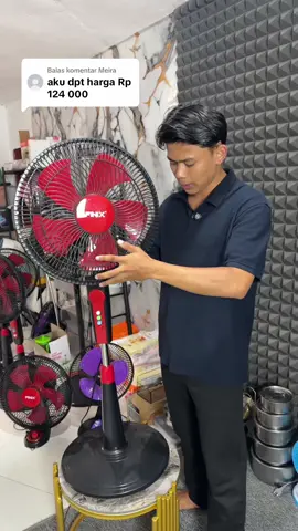 Membalas @Meira kipas angin berdiri ukuran 16 inch. Harga 130ribuan #kipasangin #kipasanginberdiri #kipasanginberdirimurah #kipasanginviral 