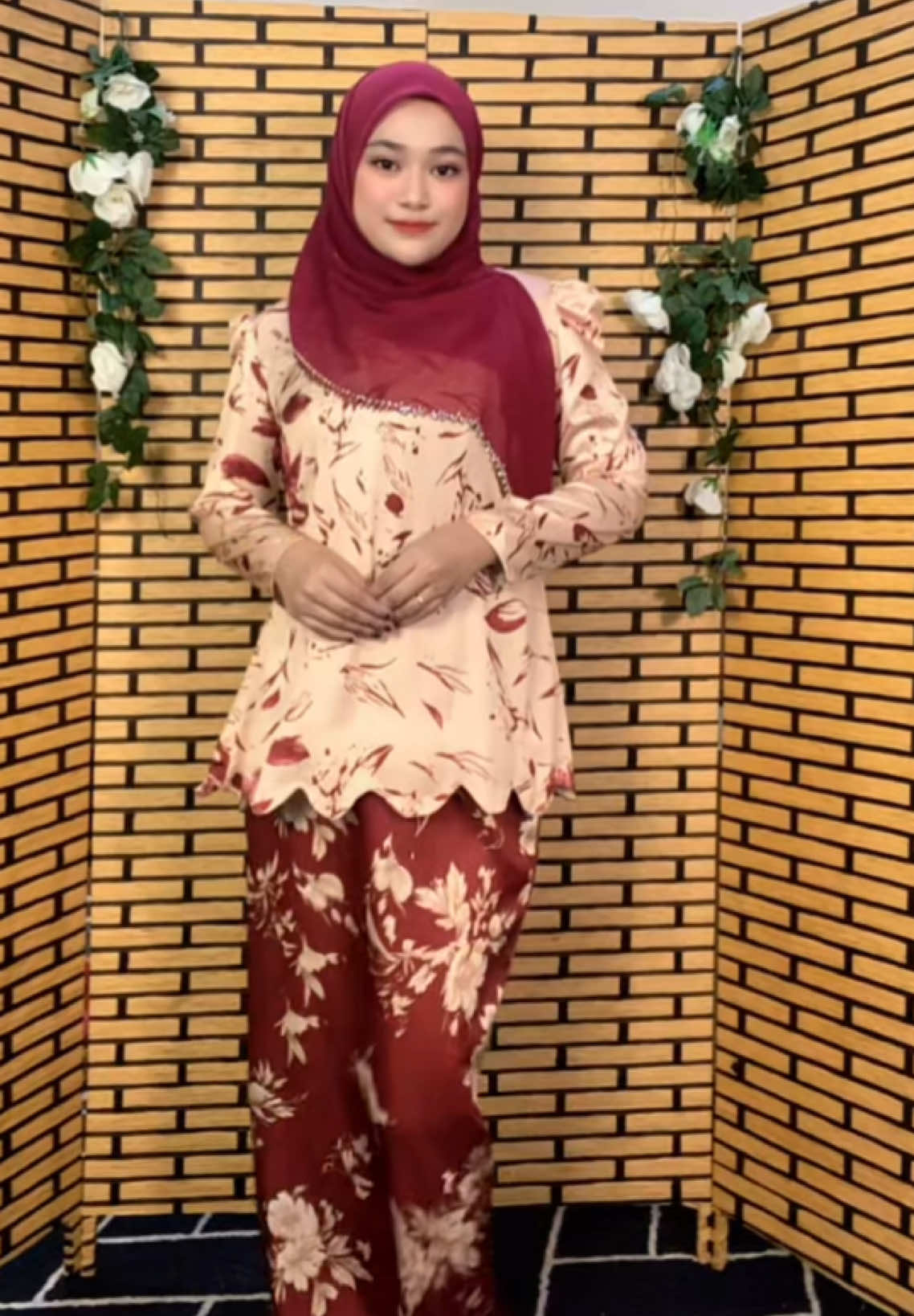 Manis jer pakai Nadra #minikurung #kurungmini #anisclosethq #tiktokshoppaydaysale #minikurungviral 