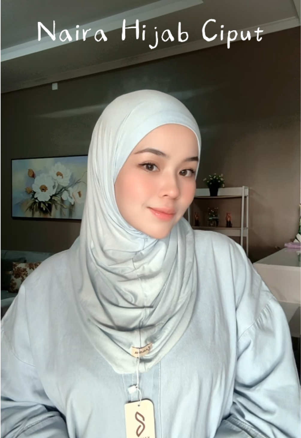 Akhirnya nemu warna hijab yang cocok bgt buat baju2 denim aku 🤍 dari @Kalishaofficial  #hijabciput #hijabinstan #hijabtutorial 