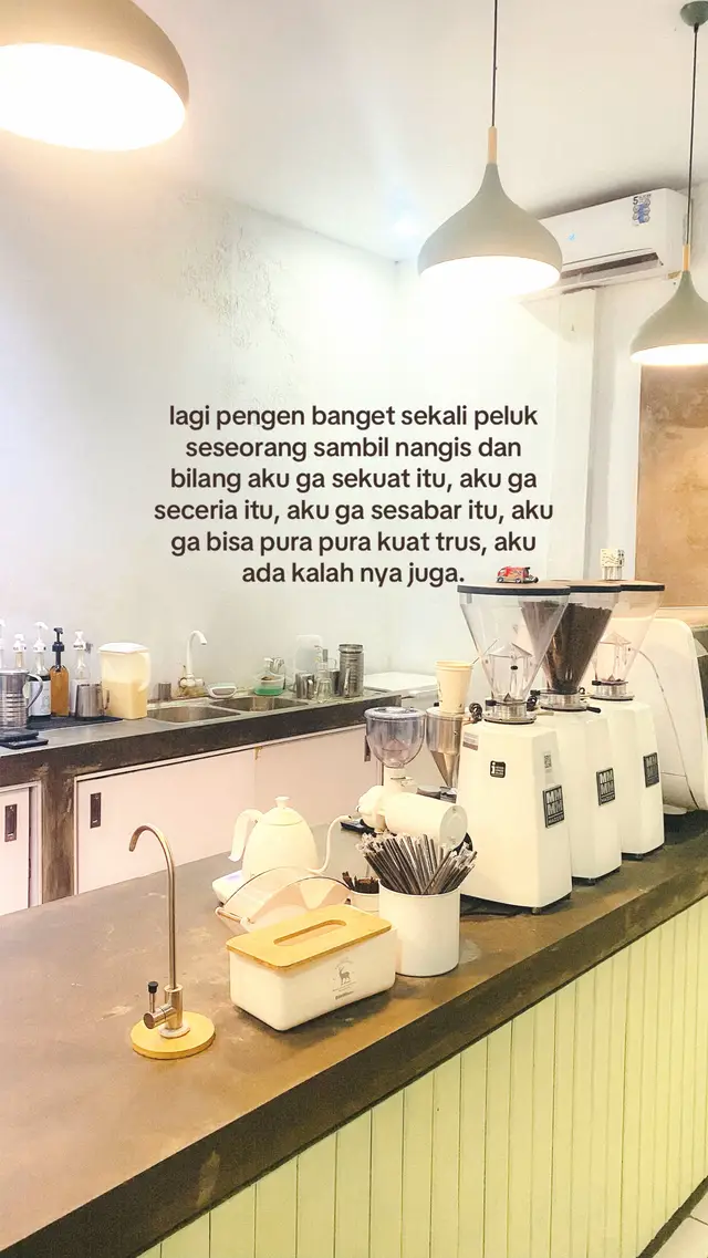 sumpah capek bngt🫠 #4u #fypage #lewarberanda 