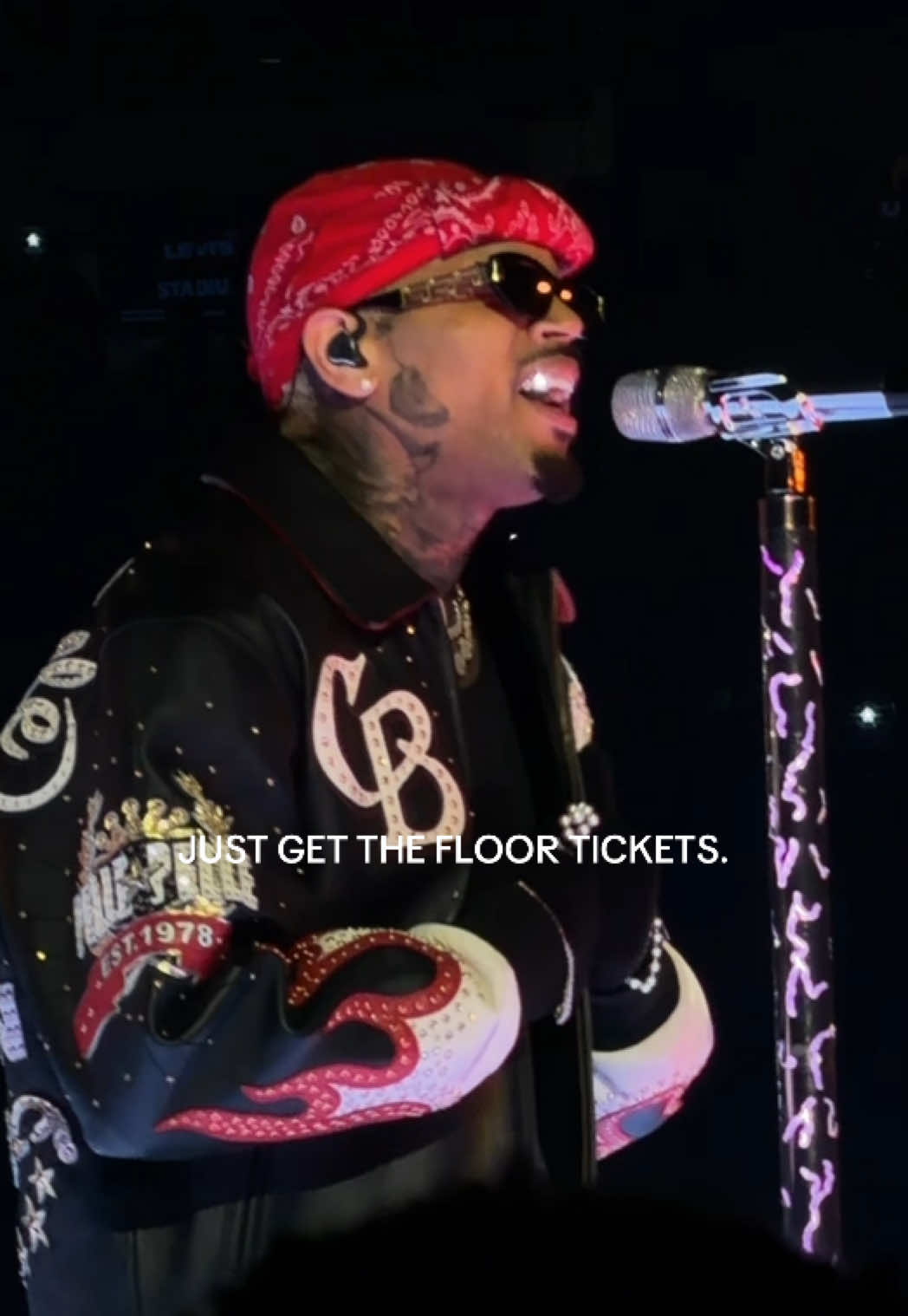 take me backk❤️‍🔥 #randbtour #chrisbrown #usher #levisstadium 