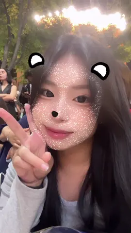 홍대에서 어떤 11이 저보고 노도강 나왔냐고 알아본거에 일차충격먹고 누나마음속으로 들어갈게요에 이차충격먹었어요 이영상 보면 댓글좀.. #홍대 #노도강 #충격실화 #10 