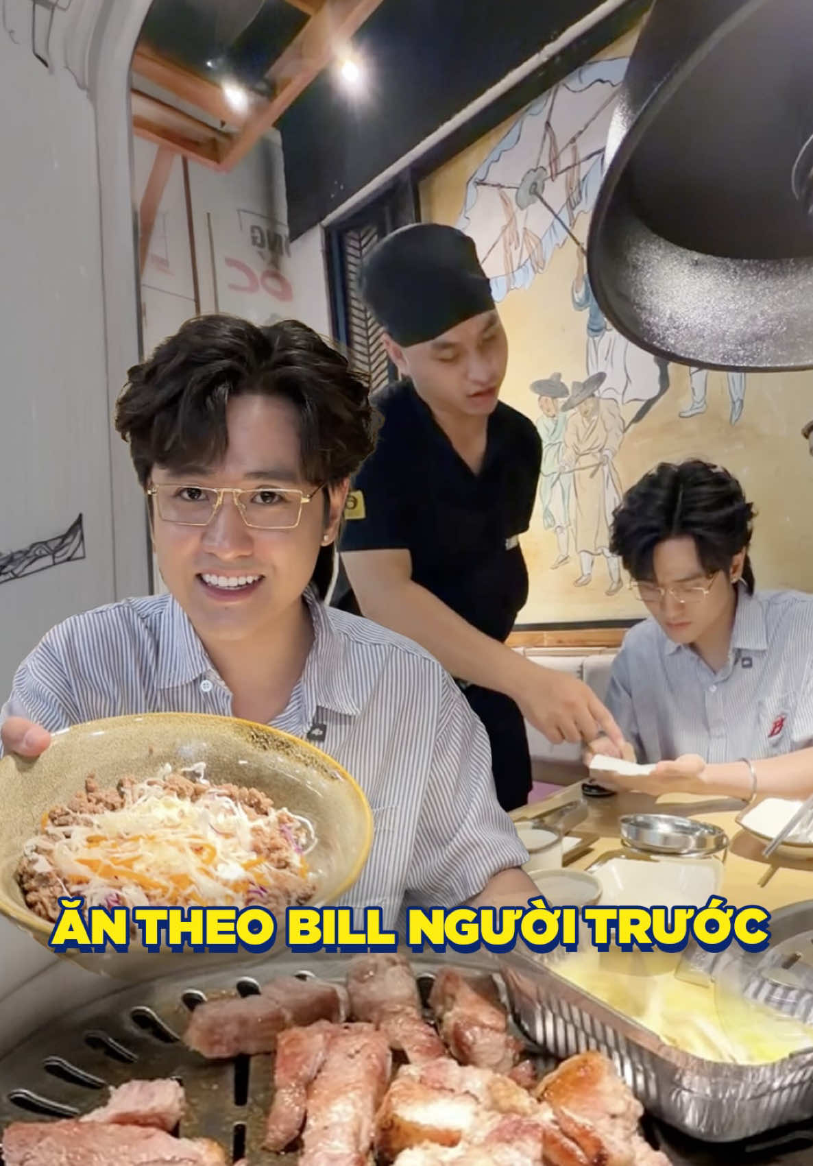 Thử thách đi ăn theo bill của người khác 🙆🏼‍♂️✨ #quankhonggo   ✨✨✨ #thetindungACB #uudaitheACB #ACBVisaPlatinum