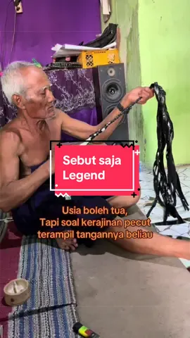 Ternyata beliau terampil kalau soal membuat pecut jaranan , saya sebut dia legend 😎 #fyp #fypシ #pecut #pecutbopo #klenanglor 