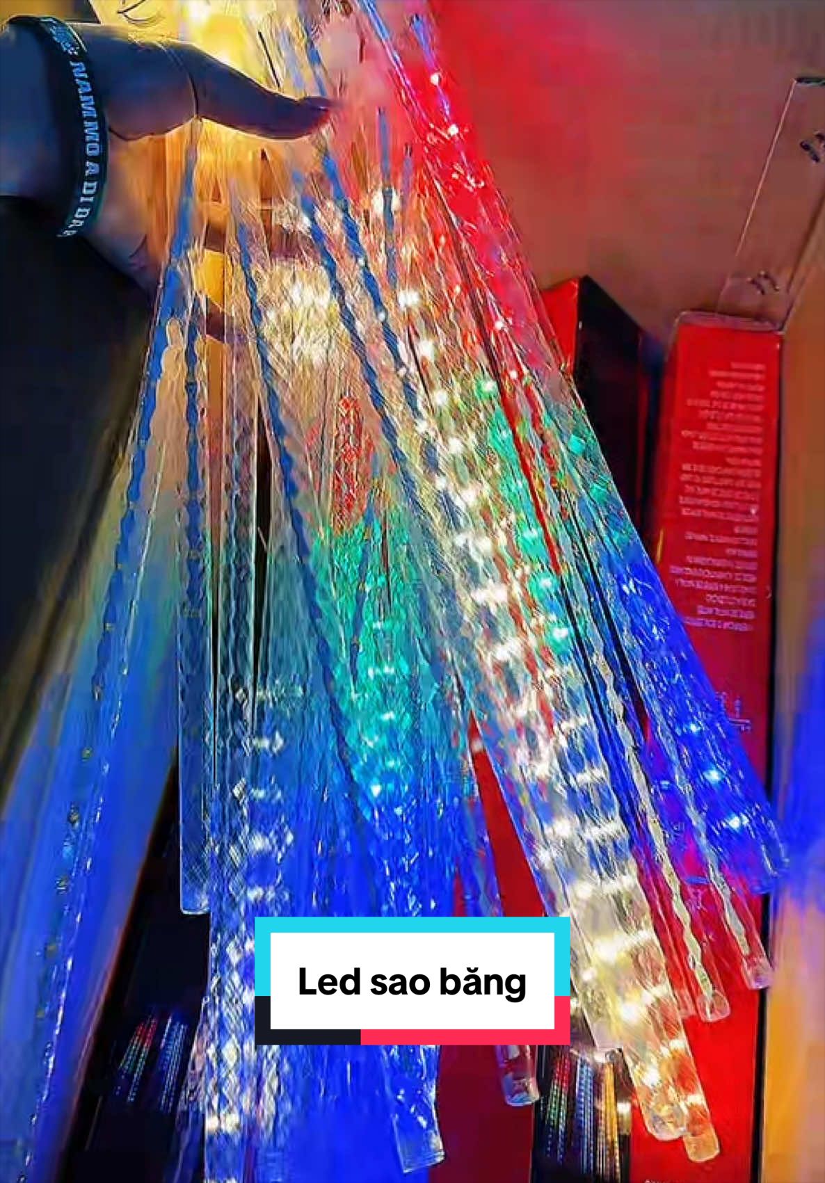 Đèn led sao băng trang trí
