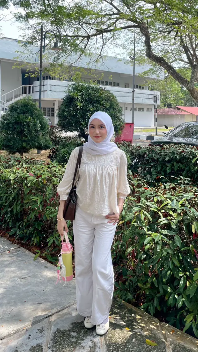 Selamanya dengan hikmah kita meneroka 👩🏻‍💼📈 #uthm 
