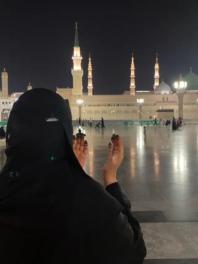 اللهم صل وسلم وبارك على سيدنا محمد وعلى اله وصحبه اجمعين #المدينه_المنوره #السودان_مشاهير_تيك_توك 