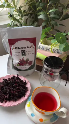 🌺 Sip your way to wellness! Hibiscus Tea — refreshing, delicious, at perfect for your daily tea time. 💖✨