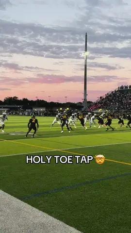THAT’S GOOD ON SUNDAYS 😤 #highschool #football #catch #insane #touchdown 