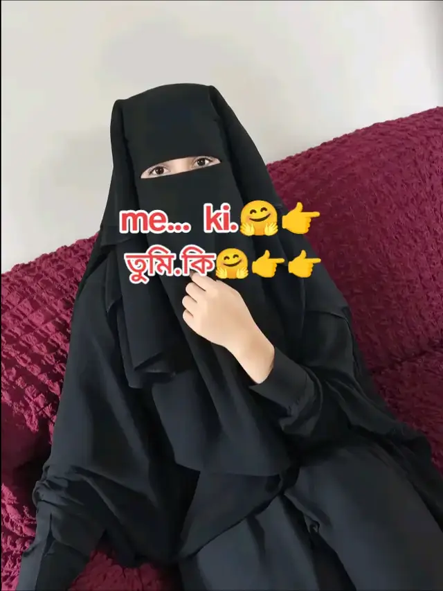 ngatasin_bad day_ ya?😎💥 ** Biar tetep keliatan tegas + pede walau lagi_bad mood, kuncinya: simpel, rapi, dan warnanya netral. Outfit yang berwibawa = bikin orang auto segan. ### *3 Formula Outfit Cowok Berwibawa Anti Bad Day* **1. Smart Casual CEO Mode** Buat kuliah, kerja, atau nongkrong tapi tetep disegani **Atasan:** Kemeja oxford polos warna navy, hitam, atau putih. Gulung lengan dikit. - **Bawahan:** Celana chino/ankle pants warna khaki, charcoal, atau hitam. No sobek-sobek. - **Sepatu:** Loafers, chelsea boots, atau sneakers putih bersih. **Extra:** Jam tangan kulit/steel + kacamata hitam. ***Vibes:*** Tenang tapi dominan. Bad day langsung minggir. **2. Monokrom Minimalist** Paling gampang tapi efeknya kuat **Atasan:** Kaos crew neck/henley hitam fit di badan, jangan kebesaran **Bawahan:** Celana bahan hitam atau jeans black wash slim fit **Outer:** Overshirt atau chore jacket warnasenada **Sepatu:** Boots atau sneakers full black ***Vibes:*** Misterius, fokus, nggak banyak drama. **3. Old Money Clean Look** Keliatan mahal tanpa logo gede **Atasan:** Polo shirt rapi atau kemeja linen