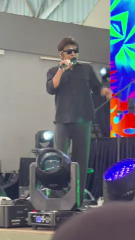 POV: Artis LEJEN turun Kuale… terus suasana macam final konsert! 😂🔥 #jamalabdillah #lagend #songss #kualakangsar #foryou 