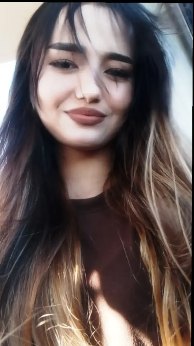 😁