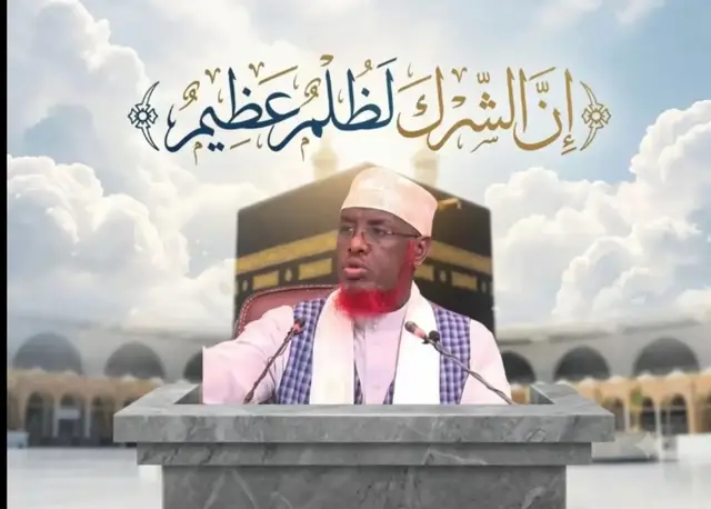 ة تبداً من الداخل. بدلاً من التركيز على ما ينقصك، ابدأ بتقدير ما تملكه الان. .تمرين بسيط دون كل يوم ثلاثة اشياء بسيطه جعلتك تبتسم (كوب قهوهة، رسالة من صديق ، او حتى لحظه هدوء). هذا يدرب عقلك على رصد الايجابيات وسط الضجيج. . توقف عن المقارنه:تذكر ان وسائل التواصل الاجتماعي تعرض ًافضل اللقطات ً فقط فلا تقارن كواليس حياتك المتعبه بعروض الاخرين المثالية . 2.ادارة العقل والمشاعر. افكارك هي التي تلون عالمك،، إذا كانت سوادية، سيصبح العالم باهتاً. عش الحظه؛ القلق هو عيش في المستقبل الذي لم يأت بعد ،والندم هو عيش في الماضي الذي انتهى .ركز على ًالانً. تقبل المشاعر؛الحيات ليست سعادة دائمة . من الطبيعي ان تحزن او تغضب: تقبل هاذا المشاعر واعطي نفسك حقها في التعبير ثم امض قدما. 3. الاستثمار في العلاقات: الانسان كائن اجتماعي بطبعه، جود دائرة داعمة هو سر الصمود النفسي. النوعيه لاالكمية:صديق واحد حقيقي يفهم صمتك خير من مئه صديق للمجاملات. .العطاء : مساعدة الاخيرين تفرز هرمونات السعادة (الاندورفين). اصنع يوماً جميلاً لشخص اخر،وستجد ان يومك اصبح أجمل، رسالة من صديق ، او حتى لحظه هدوء). هذا يدرب عقلك على رصد الايجابيات وسط الضجيج. . توقف عن المقارنه:تذكر ان وسائل التواصل الاجتماعي تعرض ًافضل اللقطات ً فقط فلا تقارن كواليس حياتك المتعبه بعروض الاخرين المثالية . 2.ادارة العقل والمشاعر. افكارك هي التي تلون عالمك،، إذا كانت سوادية، سيصبح العالم باهتاً. عش الحظه؛ القلق هو عيش في المستقبل الذي لم يأت بعد ،والندم هو عيش في الماضي الذي انتهى .ركز على ًالانً. تقبل المشاعر؛الحيات ليست سعادة دائمة . من الطبيعي ان تحزن او تغضب: تقبل هاذا المشاعر واعطي نفسك حقها في التعبير ثم امض قدما. 3. الاستثمار في العلاقات: الانسان كائن اجتماعي بطبعه، جود دائرة داعمة هو سر الصمود النفسي. النوعيه لاالكمية:صديق واحد حقيقي يفهم صمتك خير من مئه صديق للمجاملات. .العطاء : مساعدة الاخيرين تفرز هرمونات السعادة (الاندورفين). اصنع يوماً جميلاً لشخص اخر،وستجد ان يومك اصبح أجمل😕🪽#مليون_مشاهدة❤ #fypシ゚viral  #viral 