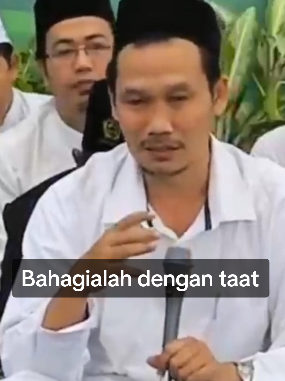 Bahagialah dengan taat #gusbaha #gusbahaterbaru #viral #fyp #ceramahgusbaha