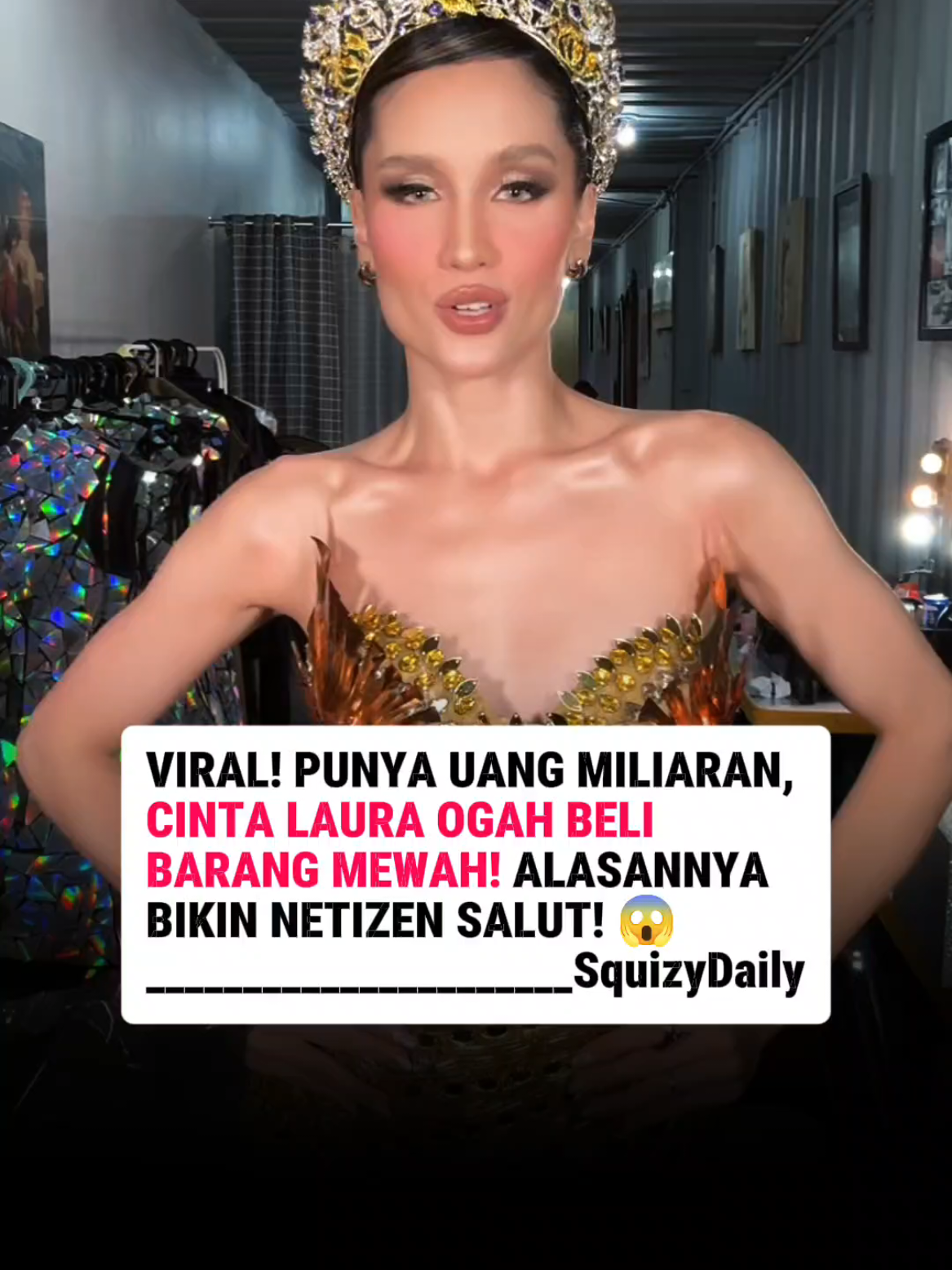 SIAPA SANGKA!💸 Punya uang miliaran, tapi Cinta Laura justru nggak tergoda buat beli barang-barang mewah! 😳 Ternyata ada alasan di balik prinsipnya dalam menggunakan uang. Jawabannya sederhana, tapi sukses bikin netizen salut. 👏 Kalau kamu punya uang sebanyak itu, bakal pilih hidup mewah atau tetap sederhana? 👀 #sazxgcpk #cintalaura #podcast  #foryou 