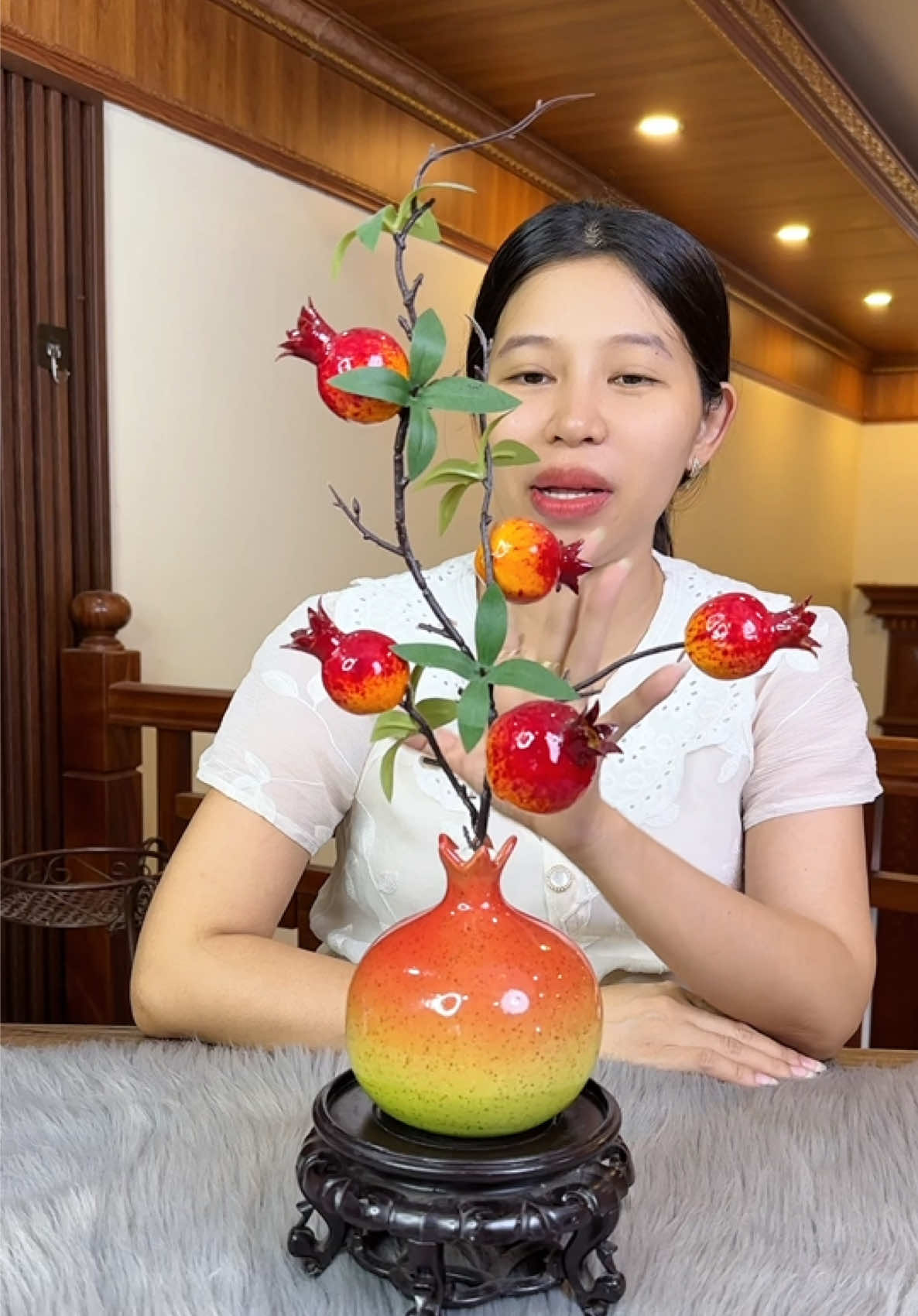 Bình lựu đỏ mang ý nghĩa đầy đủ sung túc #binhhoadep #binhhoadecor #binhhoadeban #tiktokshop #namvamy 
