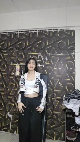 👻HSuSu👻 #ဟဲဟဲ🤣👍 #ချစ်စရာလေးမလား🙈 #trend Late😌🙂‍↕️#ချစ်စရာလေးမလား🙈 #ရောက်စမ်းfypပေါ်😒myanmartiktok♥♥ 