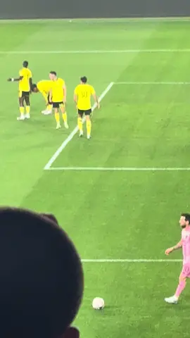 Messi free kick live 
