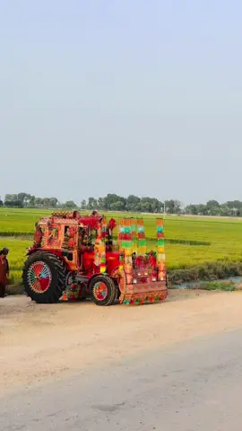 وحید گجر  #rg_fam #repost #tractor 