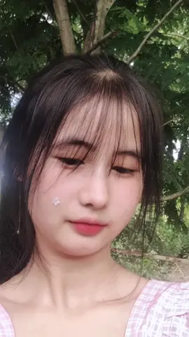 #ဘာမှမရေးတော့ဘူးကြည့်လိုက်တော့😑 