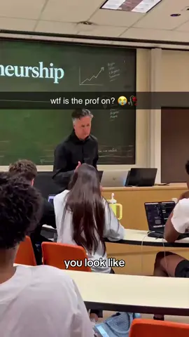 Nah this prof is TWEAKING #sidehustle #makemoney #college #vancouver #higgsfieldpartner @Higgsfield AI 
