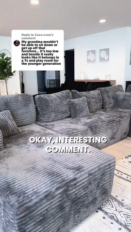 When someone comes for your couch in the comments… 😂 Ma’am, I have questions. 👀