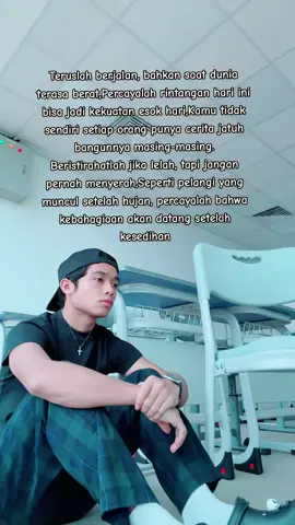 Betrand Peto adalah seorang  penyanyi dan pembawa acara asal Indonesia yang merupakan anak angkat dari pasangan selebriti Ruben Onsu dan Sarwendah. Nama Lahir: Alfonsus Toribio Tenkudi Nama Panggung: Betrand Peto Nama Lengkap: Betrand Peto Putra Onsu Nama Panggilan: Onyo Tempat, Tanggal Lahir: Ruteng, Manggarai, Nusa Tenggara Timur, 14 Maret 2005 Agama: Katolik Profesi: Penyanyi, Pembawa Acara Kewarganegaraan: Indonesia Orang Tua Kandung:  Ferdy Peto (Ayah) dan Maria Oktaviana Kurniawati Jehaut (Ibu) Orang Tua Angkat: Ruben Onsu dan Sarwendah Saudara: Dibesarkan bersama kakek dan neneknya sejak usia 8 bulan karena orang tuanya berpisah Awal Populer: Namanya mulai dikenal luas setelah video dirinya menyanyikan lagu 