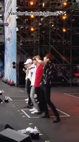 Everything suits them #goviralgo #btsarmyforever💜 #fypシ゚viral #waistline #relatable 