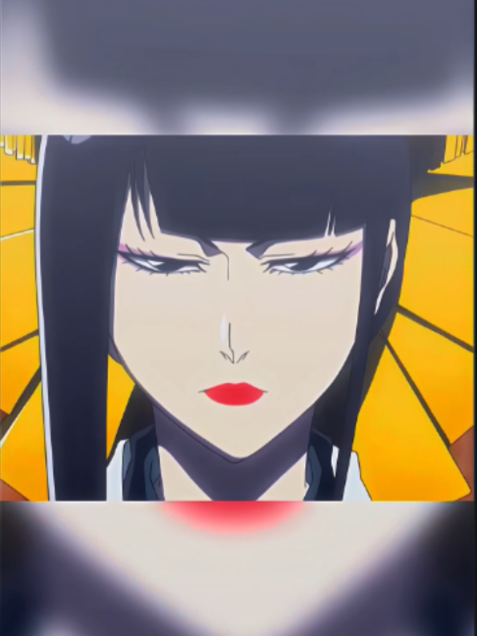 #Bleach Bankai yang katanya menggetarkann dunia kalah nya digenjutsu🗿😹 Penjelasan Bankai Senjumaru Shutara : - Bankai Senjumaru Shutara bernama Shatatsu Karagara Shigarami no Tsuji, sebuah kemampuan terlarang dan mematikan yang menggunakan alat tenun raksasa untuk menjerat serta menyegel takdir kematian musuh-musuhnya. Cara Kerja Bankai • Ruang Tenun Raksasa: Saat diaktifkan, Bankai ini mengubah area sekitar menjadi ruangan tertutup dengan gulungan kain permadani besar. • Penyegelan Takdir: Menggunakan teknik Shide Norokushiki Ukimon Nohata, Bankai ini mengidentifikasi kelemahan musuh lalu mencocokkan gulungan kain dengan takdir kematian masing-masing target. • Enam Golongan Kain Penjara: Setiap gulungan kain memunculkan elemen dan efek serangan berbeda yang disesuaikan untuk melumpuhkan musuh tertentu (seperti pantulan cermin, duri logam, lubang pasir hitam, es, api, hingga penyerapan kekuatan/reishi). • Penyegelan Permanen: Setelah musuh terjerat oleh takdir dan elemen kain tersebut, Senjumaru menarik kembali kainnya untuk menyegel target selamanya. Karena kekuatannya yang sangat masif dan berbahaya bagi keseimbangan dunia, Bankai ini awalnya tidak boleh dilepaskan sembarangan kecuali seluruh anggota Pasukan Nol melepas segel mereka. cr : @Nabil 𝐑𝐈𝐒𝐄  #senjumarushutara #anime #Bankai #manga 