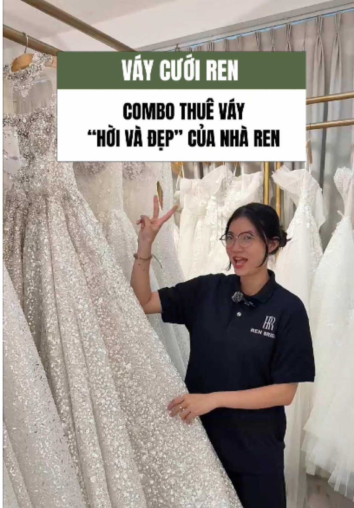 Combo thuê váy “hời và đẹp” của nhà Ren. #renbridalstudio #xuhuong #vrial #vaycuoi #prewedding 