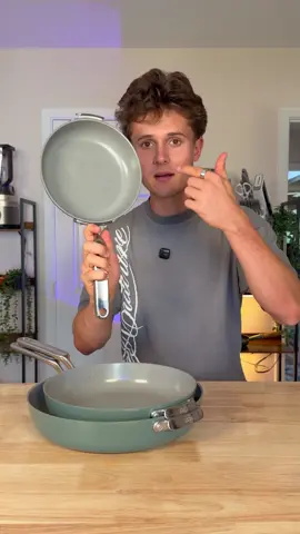 Such nice pans!