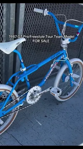 Maui Blue Magic 🌊 1987 GT Pro Freestyle Tour Team Model #gtprofreestyletourteammodel #oldschoolbmx #bmxcollector #vintagebmx #genx   