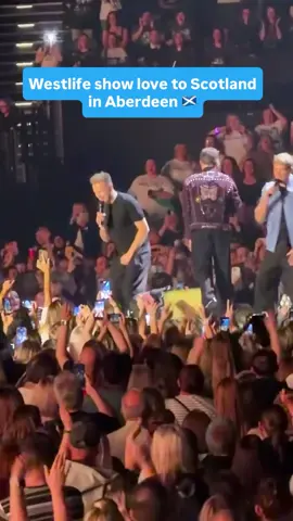 Westlife party with the Scots in Aberdeen 🏴󠁧󠁢󠁳󠁣󠁴󠁿💙 #westlife