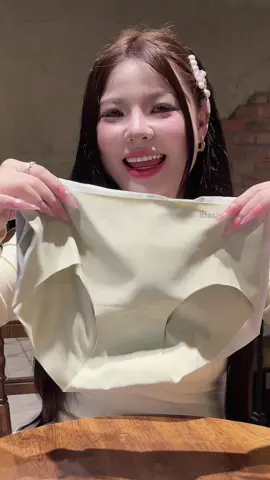 [KOL] Combo 4 quần lót nữ su không đường may 👇👇