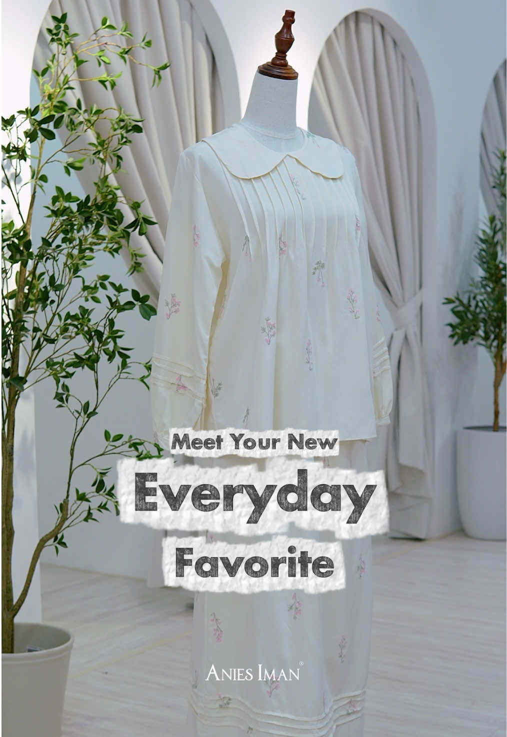 “Prefer baju simple dan sopan tapi dalam masa yang sama nak hint manis jgk. Ada tak?” Kapas Hanaa so effortless simple dan sopan especially untuk gadis sweet macam awak. 🥰 #DesignForPetitePerfection #PetiteLadies #aniesiman #OOTD 