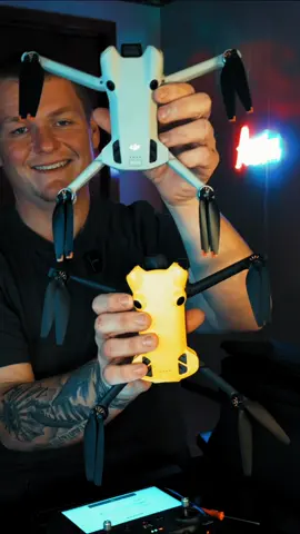 Skyrover X1 unboxing with the built in screen! #skyrover #drone #x1 