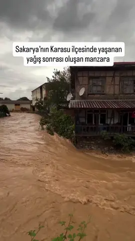 Sakarya’nın Karasu ilçesinde yaşanan yağış sonrası oluşan manzara #gazetemag #haber #gündem #yağmur #sakarya