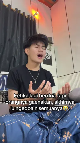 semua didoain wkwk😭😭