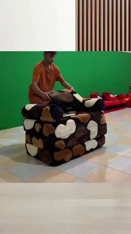 Karpet Semarang mempersembahkan kasur lipat ukuran single cocok untuk anak kost, anak pondok atau sebagai kasur utama di apartemen. Panjang 200, Lebar 100, tebal kasur 20cm. Garansi 10 tahun