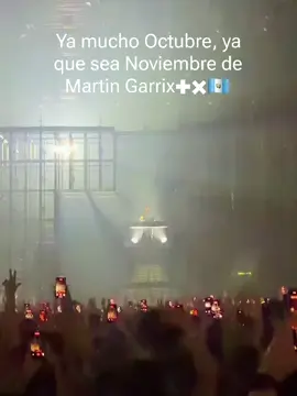 ¡YA QUE SEA NOVIEMBRE POR FAVOR! ⏳🔥 El legendario DJ y productor @Martin Garrix regresa a nuestro país como parte de su Americas Tour.  Prepara la energía para vivir una noche inolvidable cargada de sus mejores éxitos, un show de luces impresionante y toda la potencia de su música en vivo.   ​🗓 Fecha: Viernes 13 de noviembre 📍 Lugar: Explanada 5, Guatemala 🎟 Entradas a la venta en: @eticketgt  @showbusinessgt  @En Vivo Producciones  @FTCLive   #martingarrix  #viral  #fyp  #guatemala   #edm 