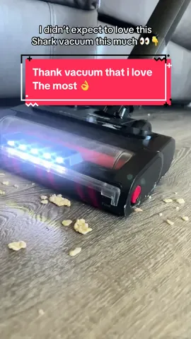 Lightweight, long battery life, bends under furniture, and comes with extra tools 🧹✨ #storefinds #sharkvacuum #vacuumcleaner #homefinds #tiktokshop