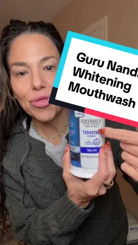 @GuruNanda LLC alcohol, free, and fluoride free- two things that I look for in all of my oral care. This mouthwash has hydrogen peroxide, xylitol, and essential oils for fresh breath and a brighter smile. Healthy teeth equals healthy breath. #gurunandawhitening #gurunandawhiteningmouthwash #whiterteeth #flouridefree #mouthwash
